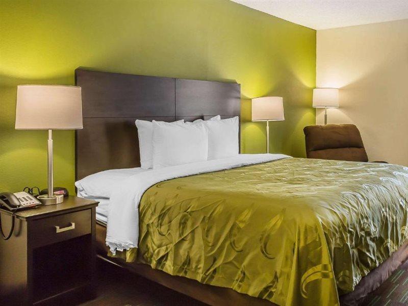קלפפר Quality Inn מראה חיצוני תמונה