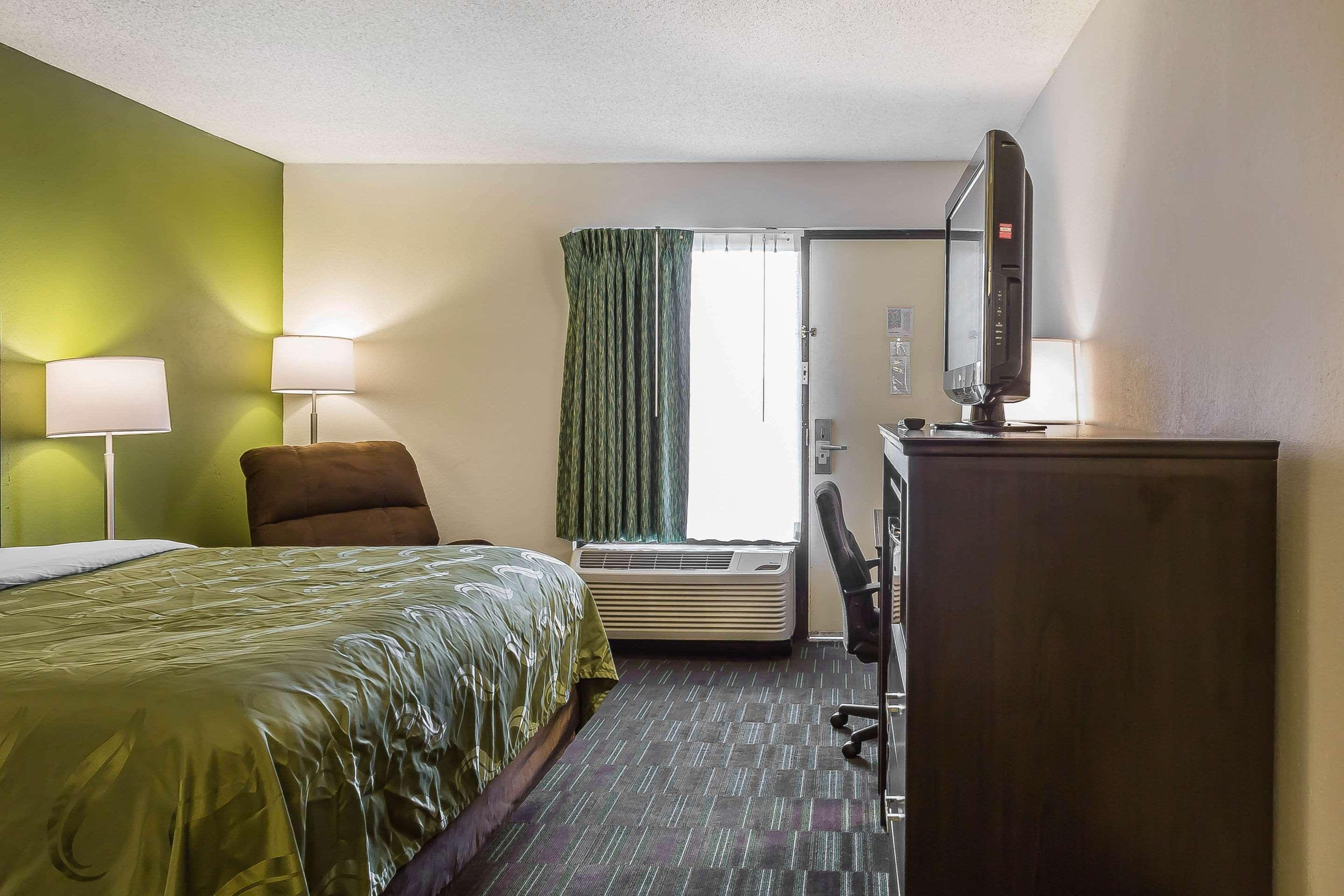 קלפפר Quality Inn מראה חיצוני תמונה